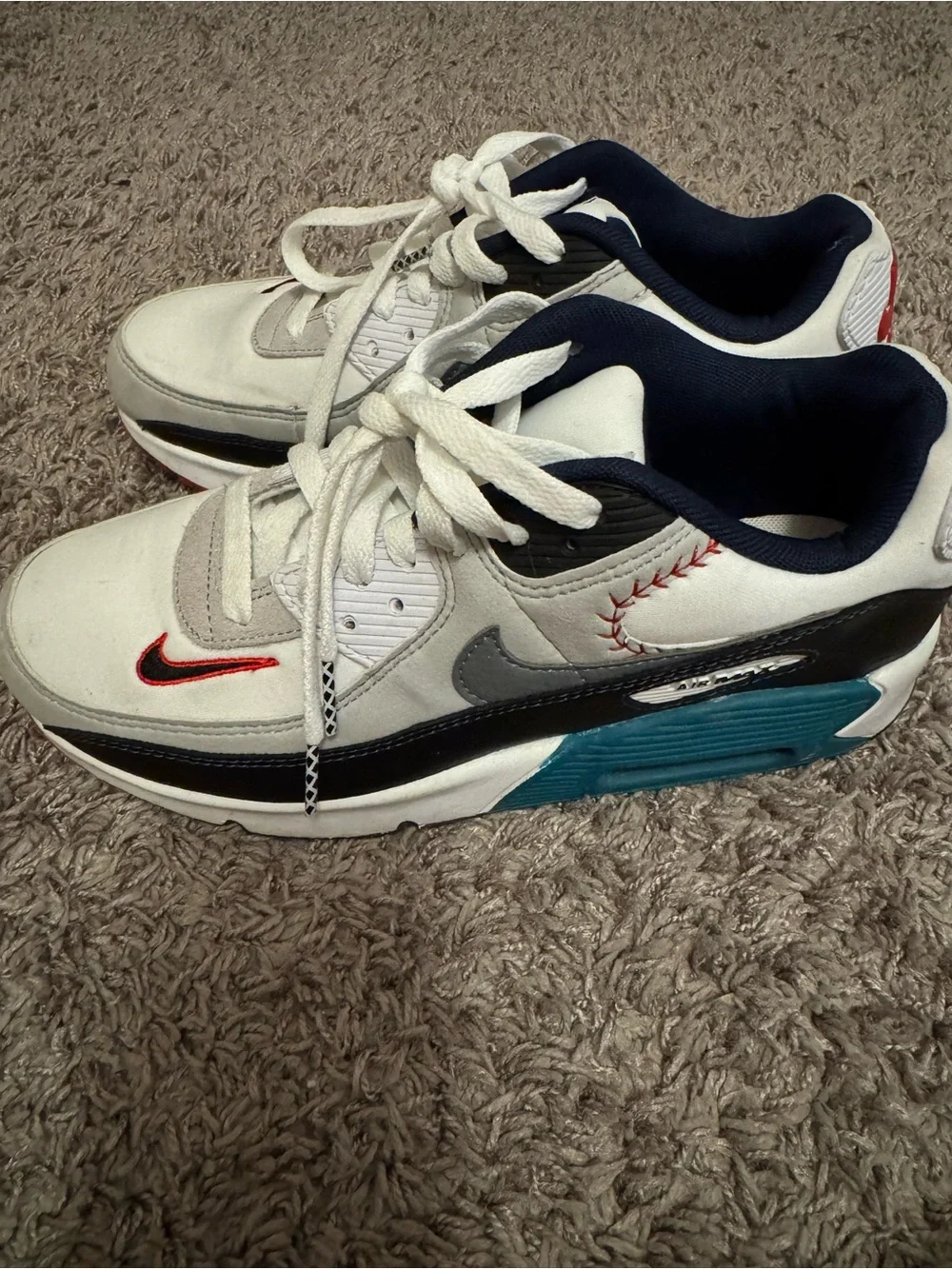 Nike Air Max 90 SE Ken Griffey Jr. (6.5Y / Women’s 8)